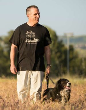 T-shirt: Live Life With Dog - Hammock (unisex)